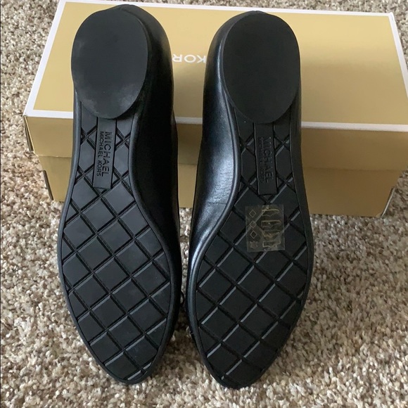 Michael Kors flats - Picture 3 of 5